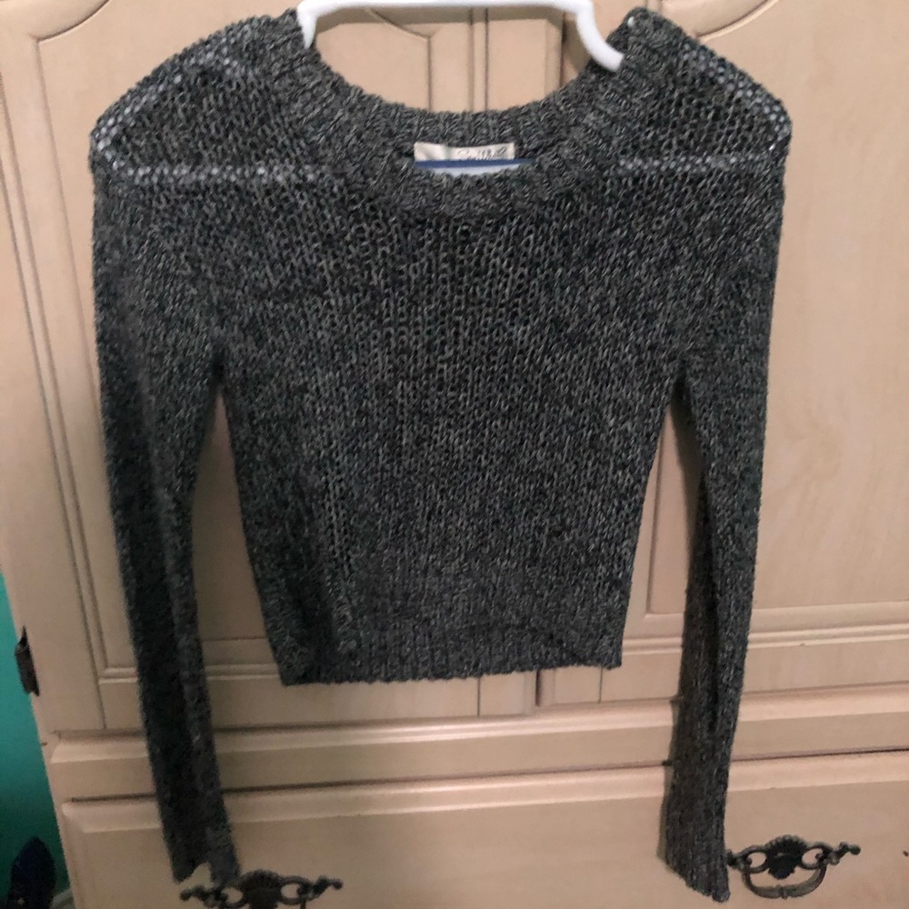 Sweater crop top